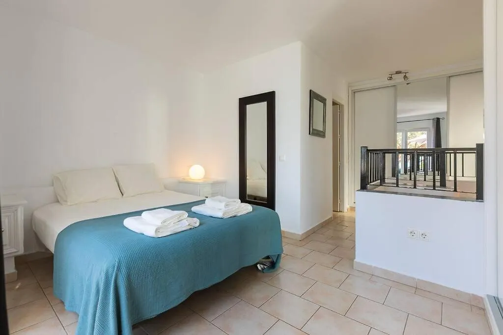 Dona Lola Seafront Duplex Lejlighed Sitio de Calahonda 0*,  Spanien